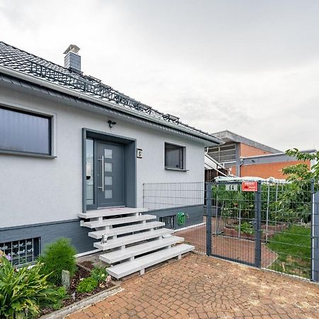 Nice Private Apartment Ганновер Экстерьер фото