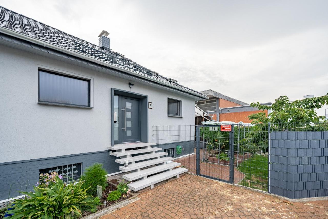 Nice Private Apartment Ганновер Экстерьер фото